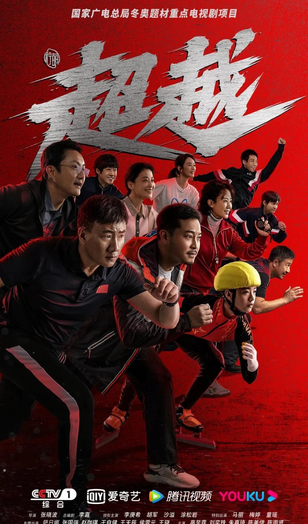 为什么本垒板后方的墙面通常被涂成黑色以帮助打者辨别球路